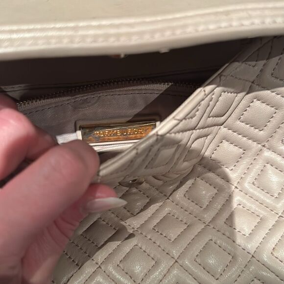 Tory Burch -Authentic Fleming Small Convertible Shoulder Bag Light Taupe - Picture 10 of 17